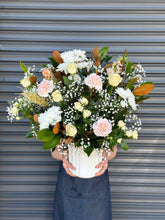 Load image into Gallery viewer, Pot Arrangement
