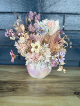 Load image into Gallery viewer, Dried Arrangements
